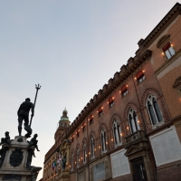 Palazzo Accursio da fontana nettuno - Letizia Carabini - Bologna (BO)