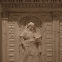Antonio rossellino, sarcofago del beato marcolino amanni, 1458, da s. giacomo in s. domenico a forlÃ¬, santi domenicani 01 - Sailko - ForlÃ¬ (FC)