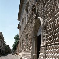 Palazzo dei Diamanti. Scorcio facciata - Baraldi - Ferrara (FE)