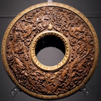 Intagliatore attivo a ferrara, cornice per specchio, 1505-10 ca. (v&amp;a) 01 - Sailko - Ferrara (FE)