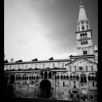 Duomo e Ghirlandina in bianco e nero - Giacomo V. Armellino - Modena (MO)