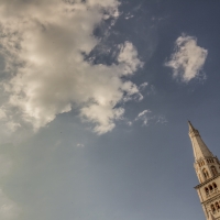 La torre persa fra le nuvole - Luca Nacchio - Modena (MO)