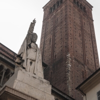 Duomo di Piacenza - Campanile e statua di Pio IX - Matteo Bettini - Piacenza (PC)