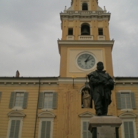 Palazzo del Governatore e statua di Garibaldi - Elitp87 - Parma (PR)