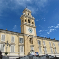 Facciata del palazzo Governatore - Anna pazzaglia - Parma (PR)
