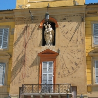 Clessidra del Palazzo del Governatore in Piazza Garibaldi a Parma - Carloferrari - Parma (PR)