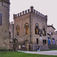 Rocca dei Rossi - Carlo grifone - San Secondo Parmense (PR)