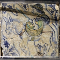 Bottega pesarese, pavimento maiolicato dal monastero di san paolo a parma, 1470-82 ca., contadino con asino che porta zucche sulla soma - Sailko - Parma (PR)